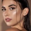 Iluminador liquido Glow Bloom de SHEGLAM - Thumbnail Image 4