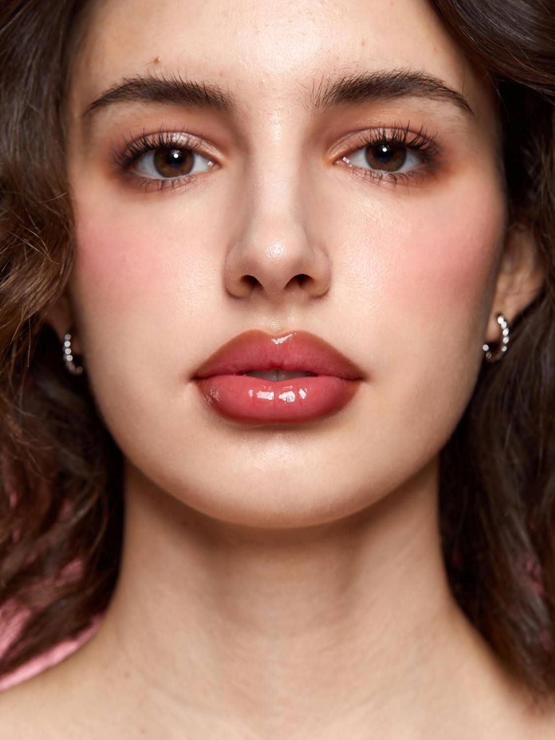 Lip Gloss y Delineador Lip Rules de SHEGLAM - Imagen 6